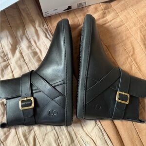 Black leather Ankle Boots